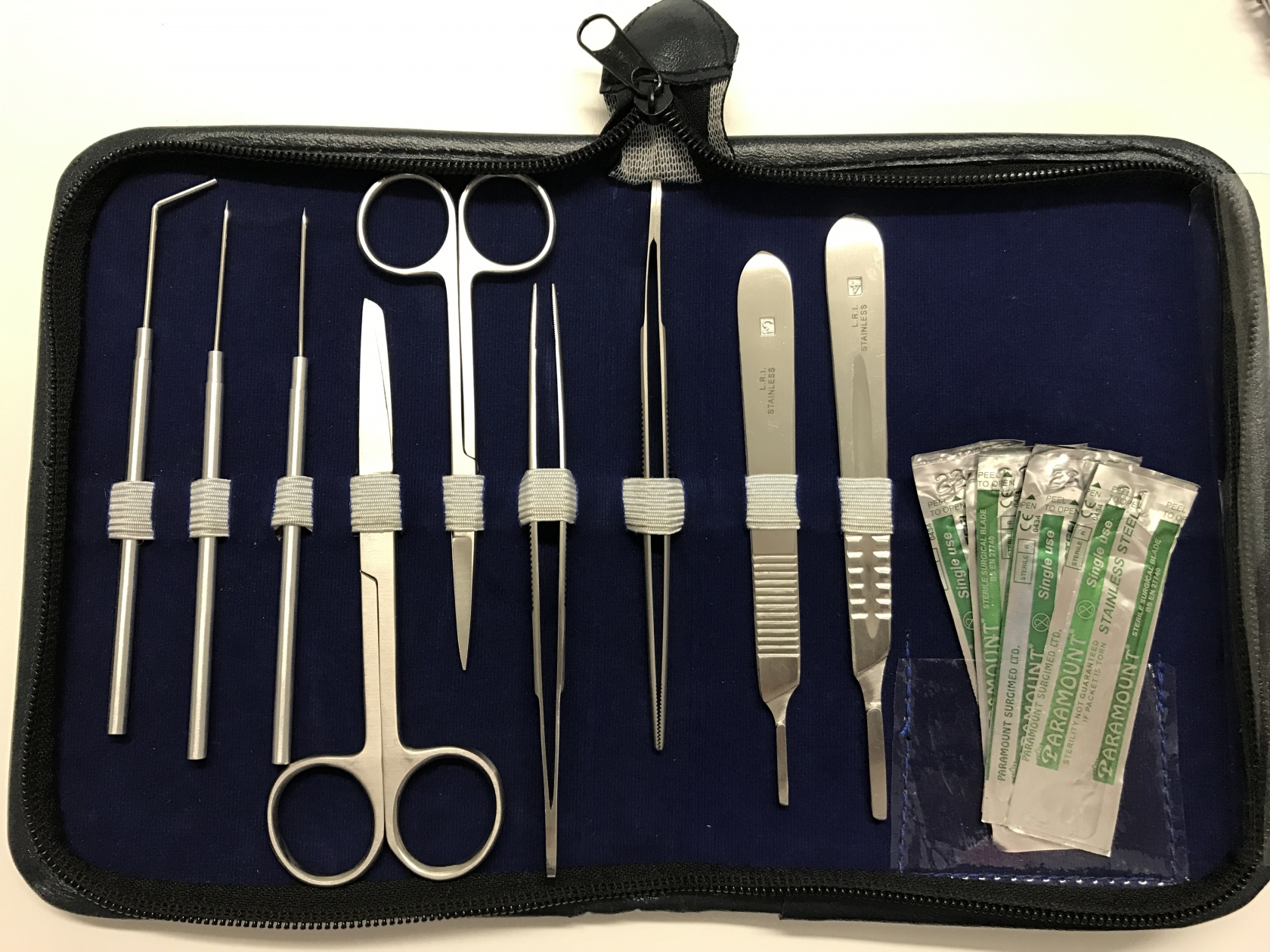 Basic Student Dissecting Kit 9 Instruments in Zip Wallet